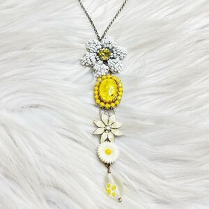 Bohm Vintage Floral Beaded Tiered Necklace Yellow White and Silver